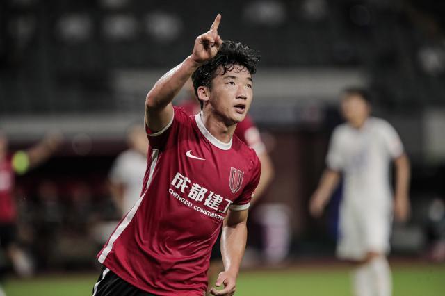 企鹅体育-【中超】金敃友破门奥斯卡点射 成都1比1沧州仍不胜